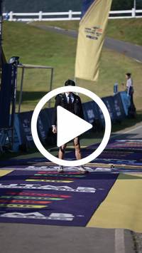 BIB:  <button type="button" onclick="openModal(27821631)" class="btn btn-primary btn-sm float-right" data-toggle="modal" data-target=".modal-high-quality">
                <i class="fa fa-download"></i> Download
                </button>